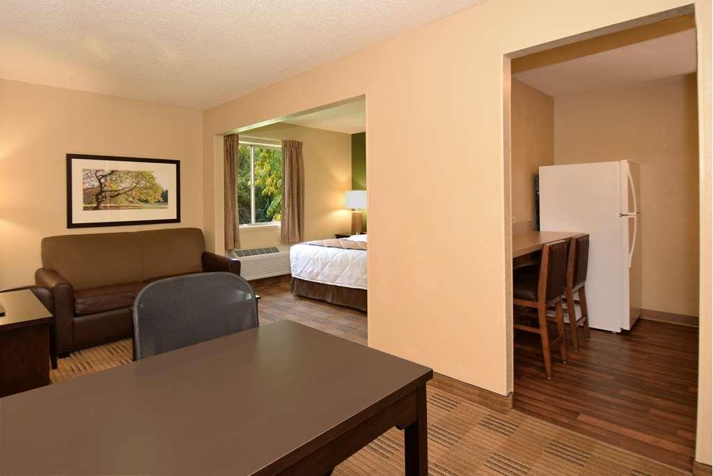 Extended Stay America Suites - Dallas - Plano Parkway - Medical Center Værelse billede