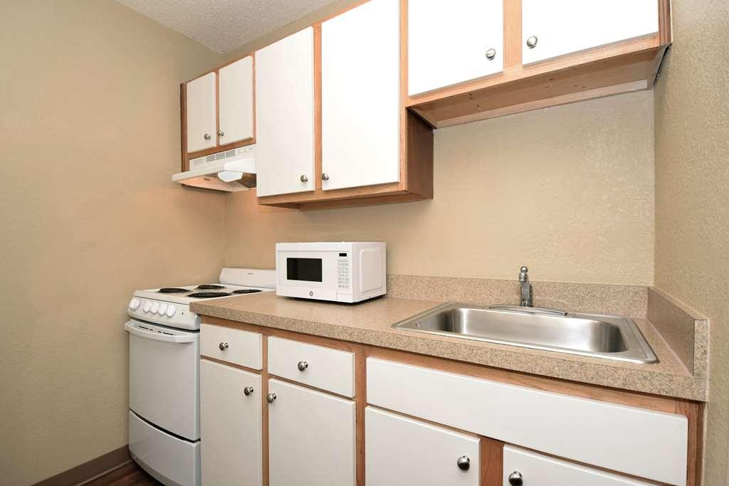 Extended Stay America Suites - Dallas - Plano Parkway - Medical Center Værelse billede